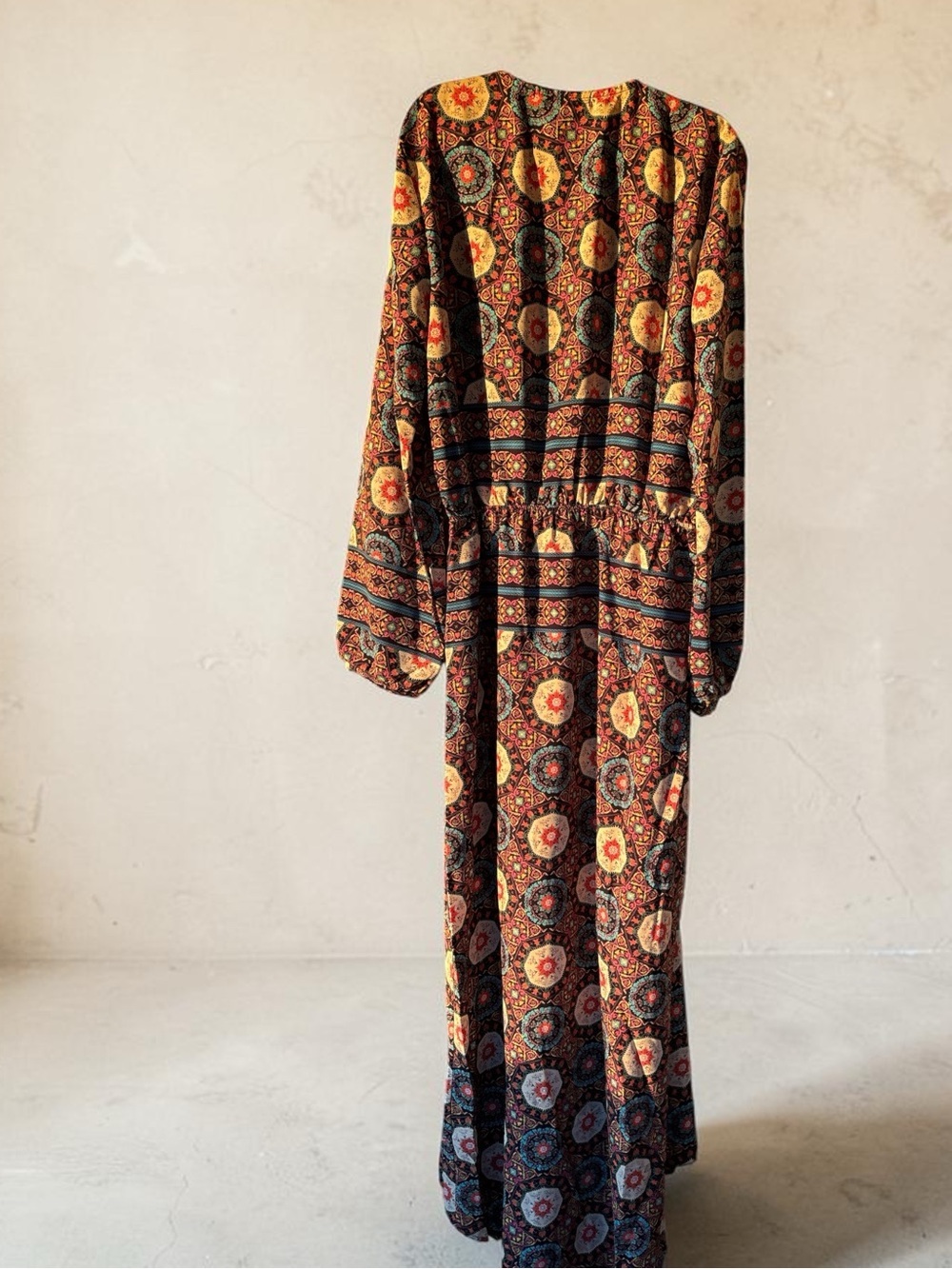 Bohemian Floral Print Maxi Dress in Multicolor - Picture 2 of 3